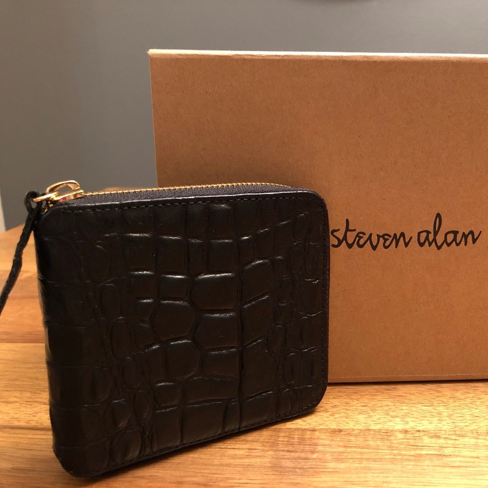 STEVEN ALAN BLACK LIZARD LEATHER ZIP WALLET